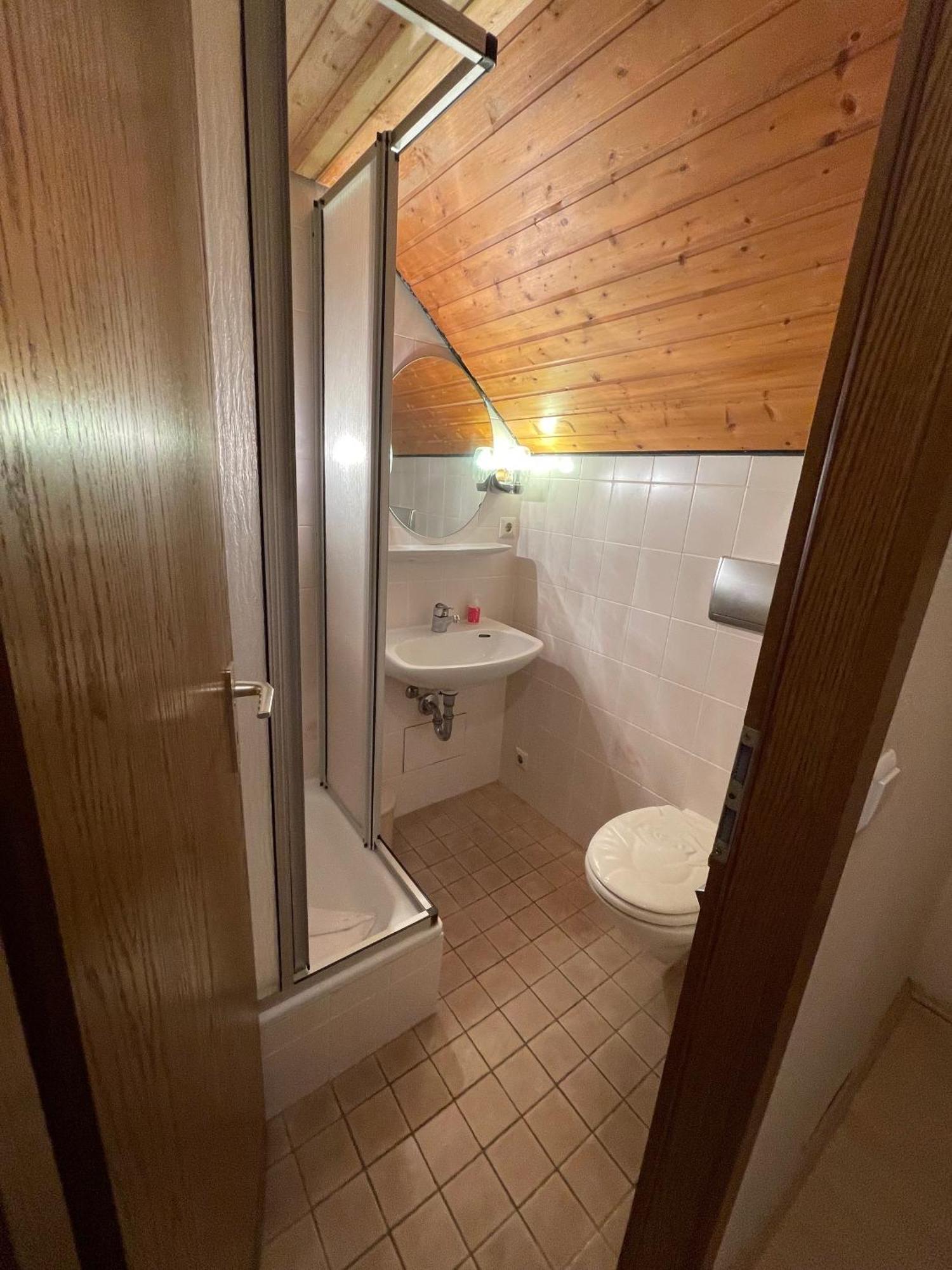 Landhotel Sickinger Hof Walldorf  Esterno foto