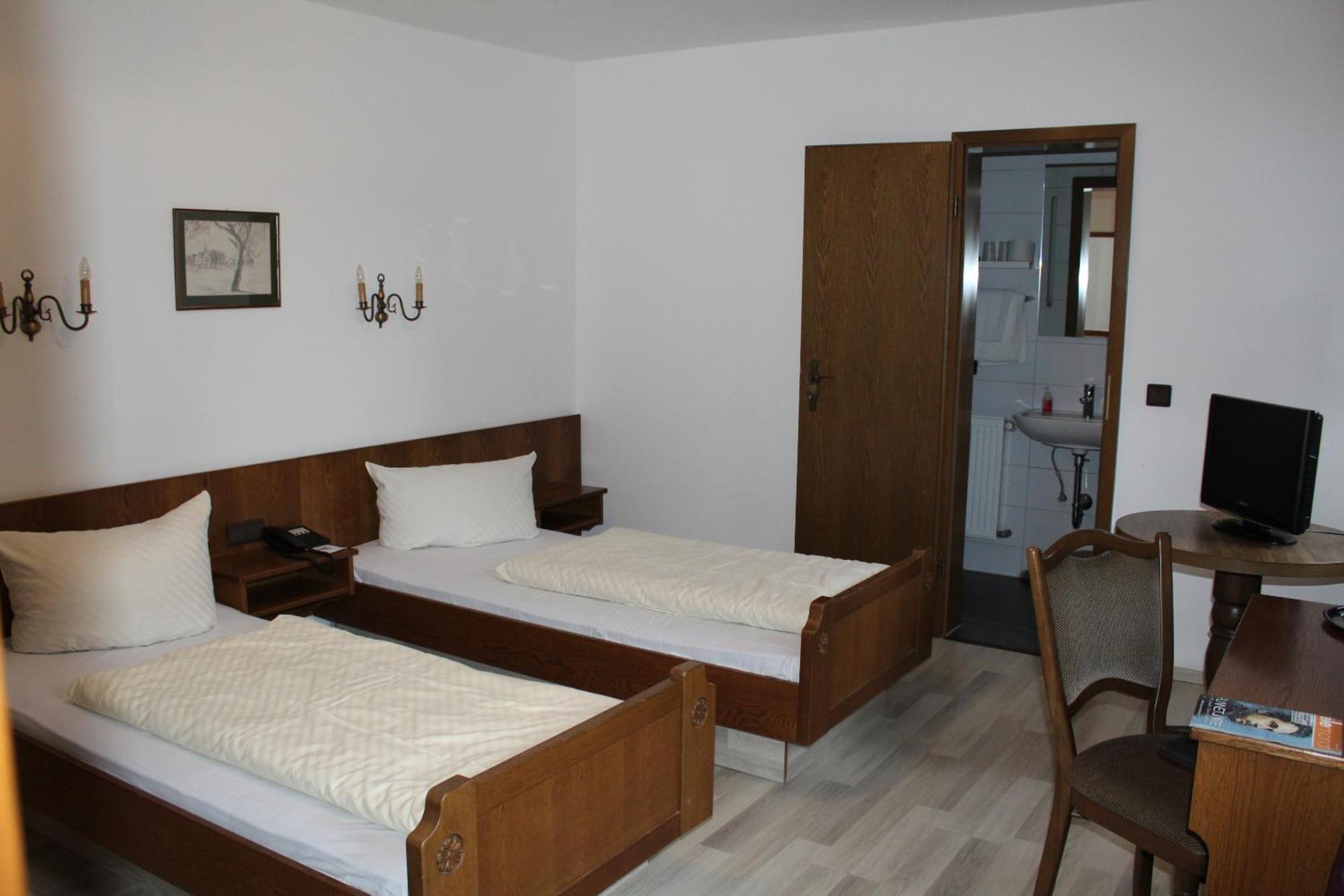 Landhotel Sickinger Hof Walldorf  Esterno foto