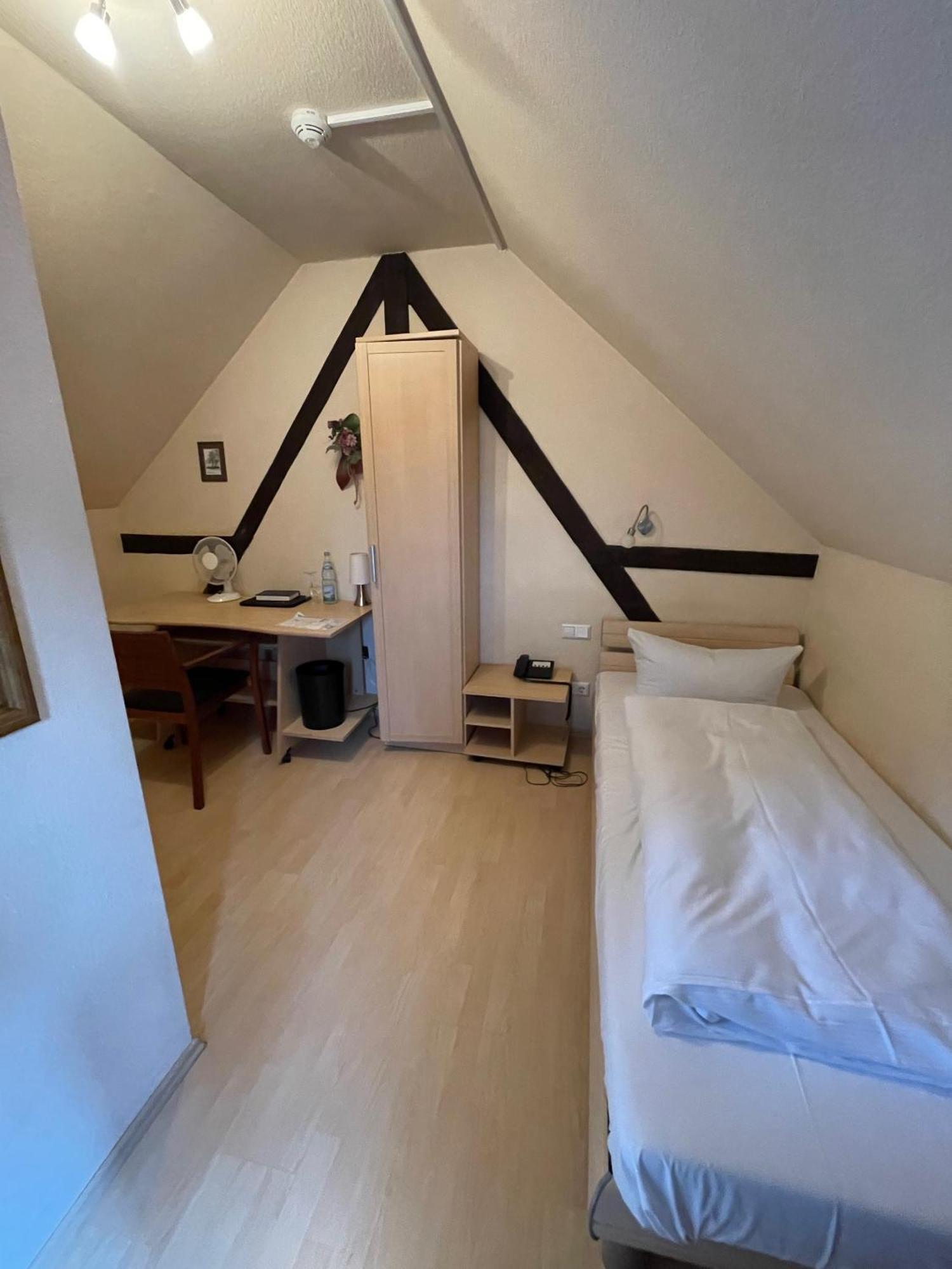 Landhotel Sickinger Hof Walldorf  Esterno foto