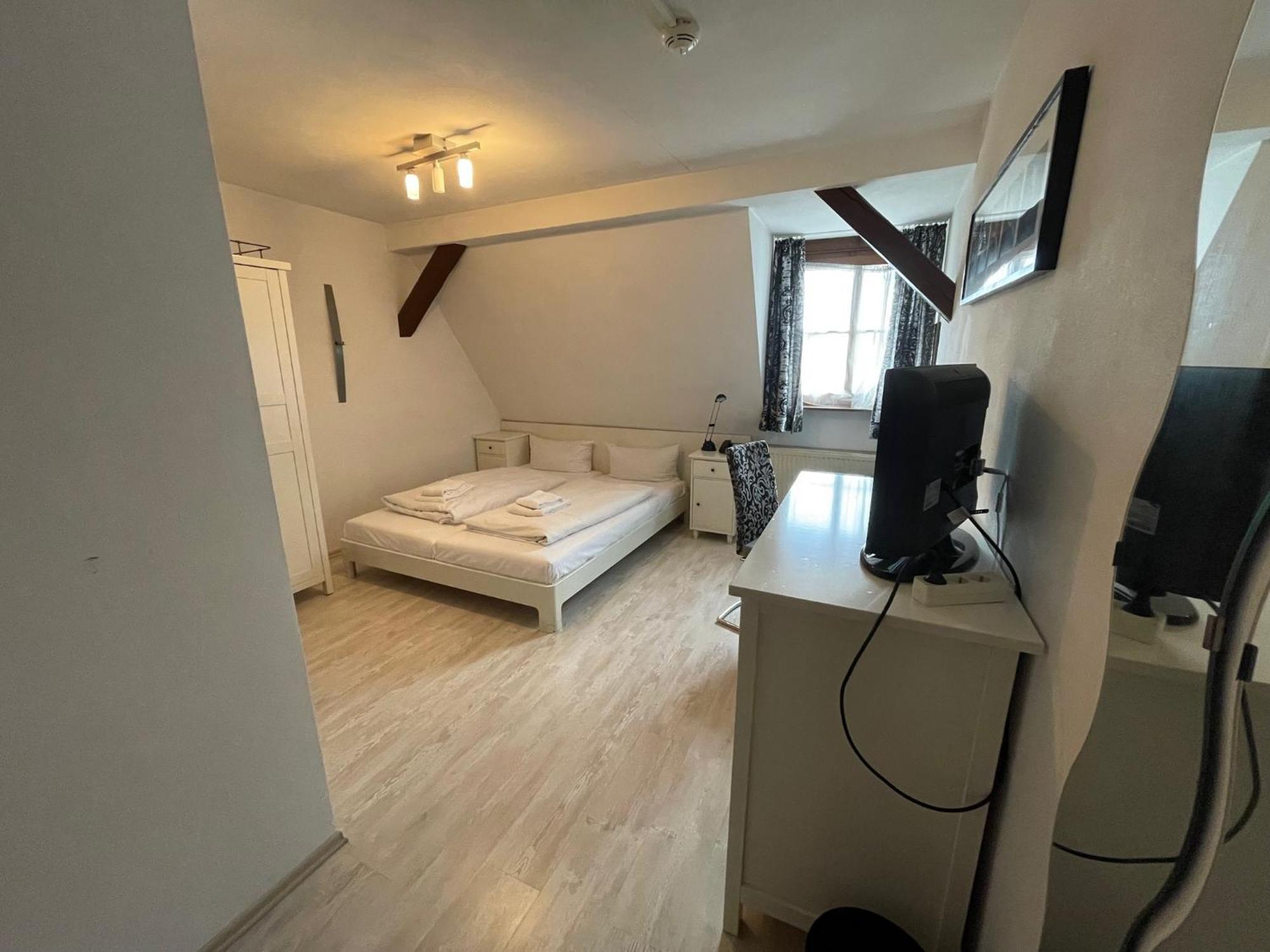 Landhotel Sickinger Hof Walldorf  Esterno foto