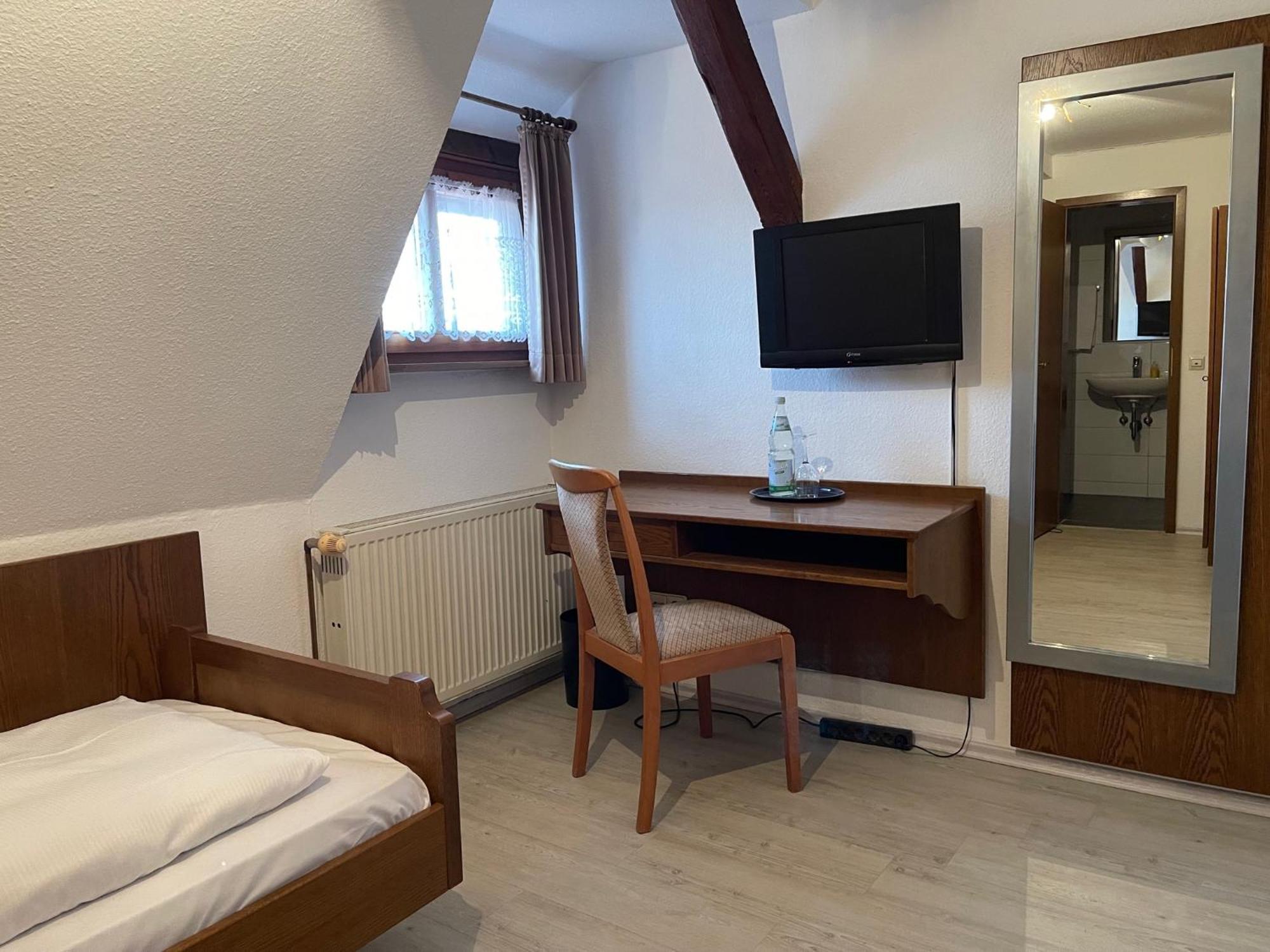 Landhotel Sickinger Hof Walldorf  Esterno foto