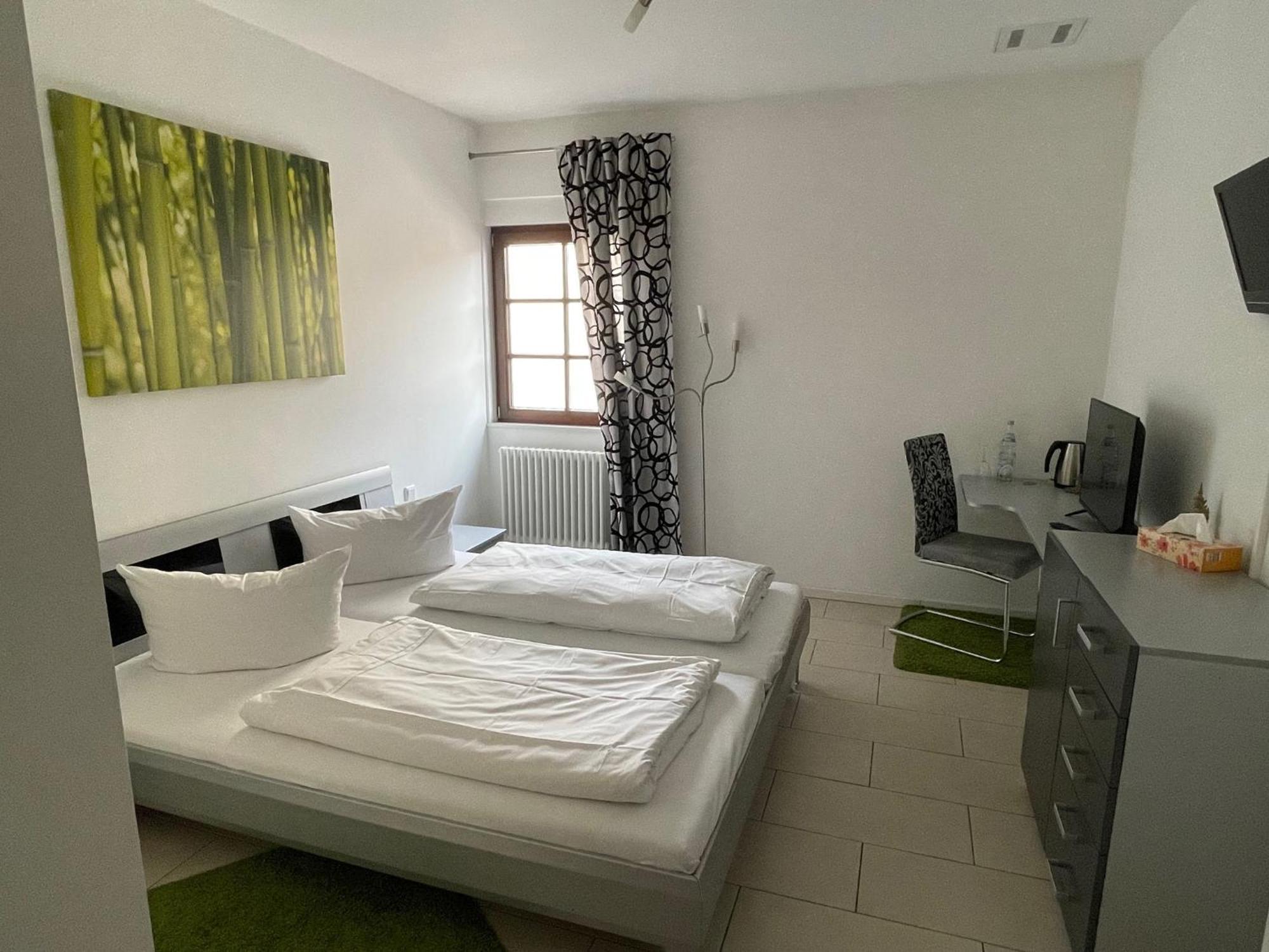 Landhotel Sickinger Hof Walldorf  Camera foto
